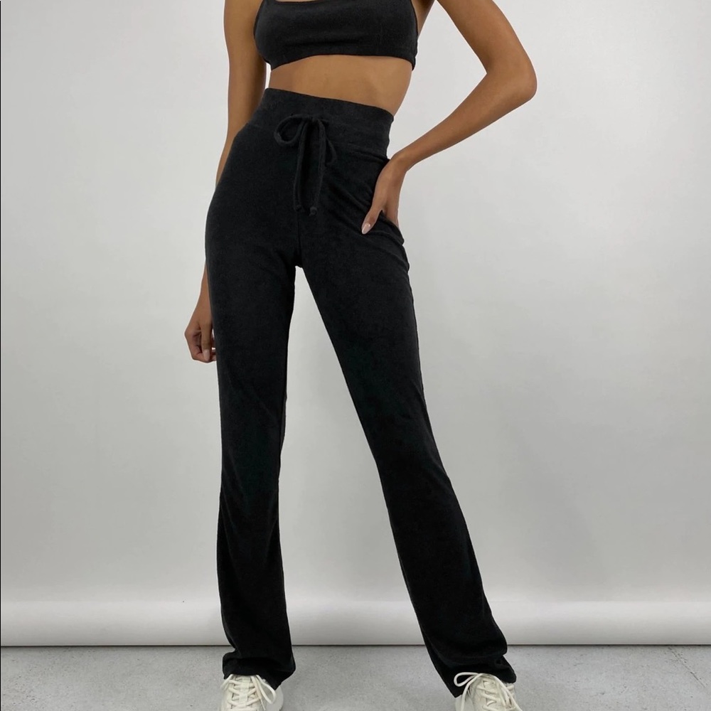 NWT WeWoreWhat Terry Towel Kick Flare Pants, Black
